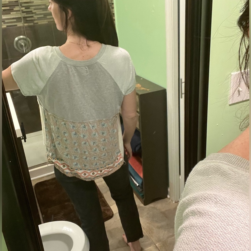 Elephant Print Top - Picture 7 of 8